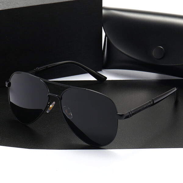 Polarized Sunglasses Men Color Changing Sunglasses - Image 6