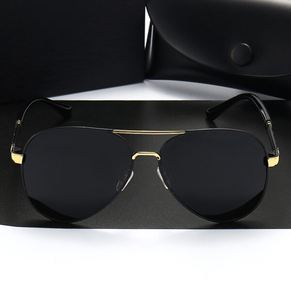 Polarized Sunglasses Men Color Changing Sunglasses - Image 3